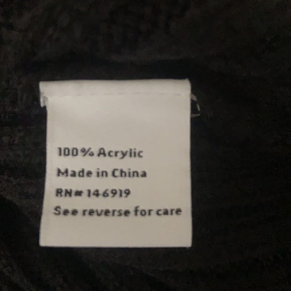 Leopard cheetah pullover sweater - Picture 3 of 3